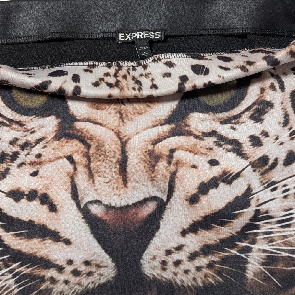 Express Leopard Face Mini Skirt Statement Animal … - image 3
